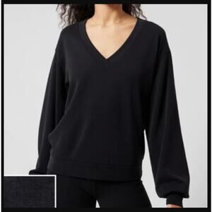 NWOT Athleta Willow V-Neck Sweatshirt in Black Size Large